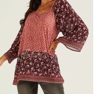 Suzanne Betro Weekend Bell Sleeve Tunic